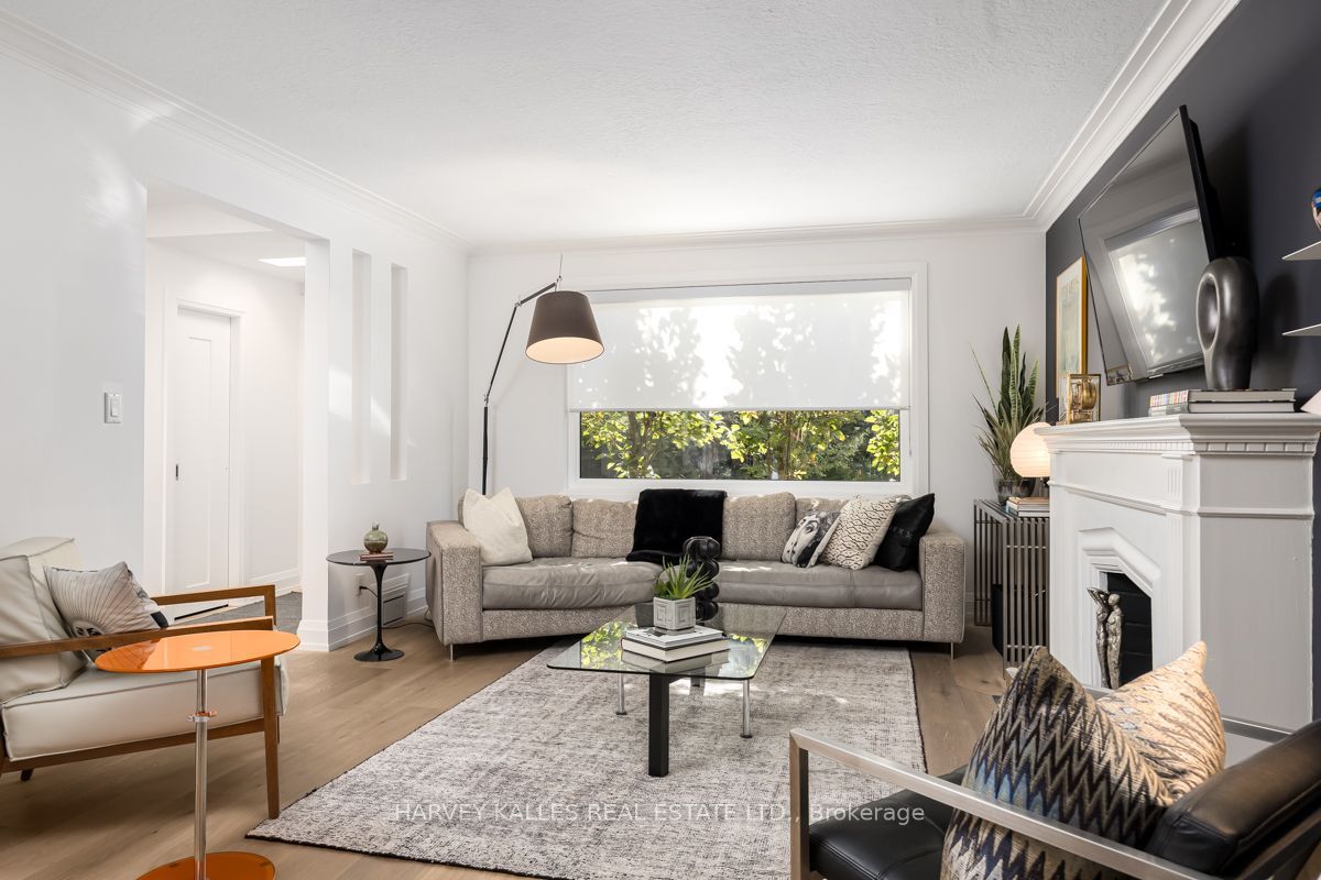 42 Raeburn Avenue Property Photo 8