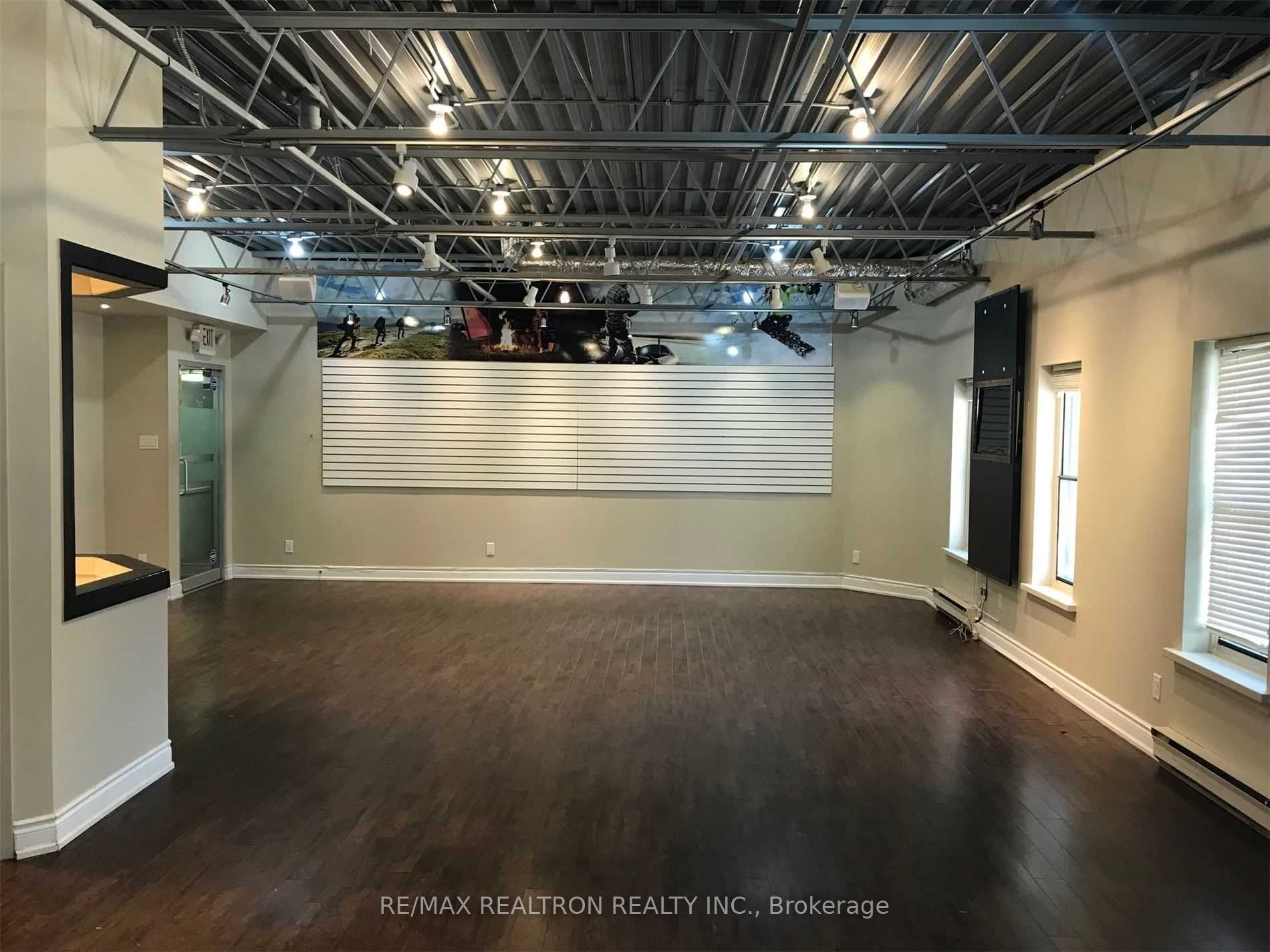 5179 Yonge Street 201 Property Photo 9
