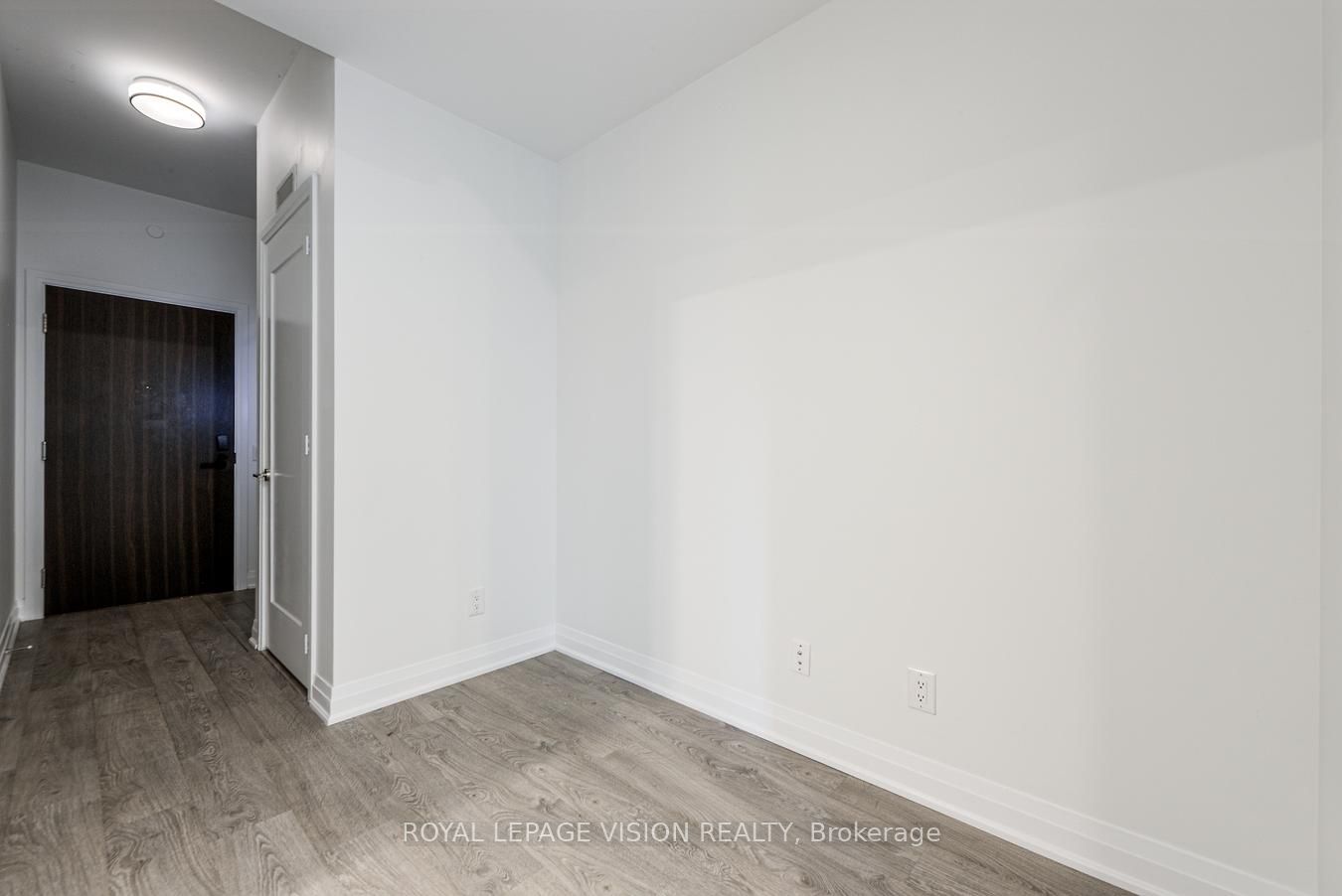 280 Howland Avenue 301 Property Photo 8