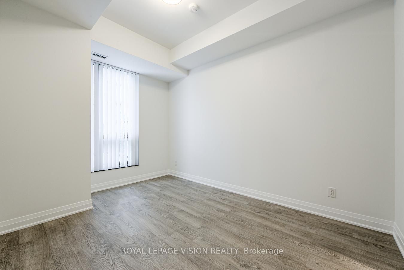 280 Howland Avenue 301 Property Photo 16