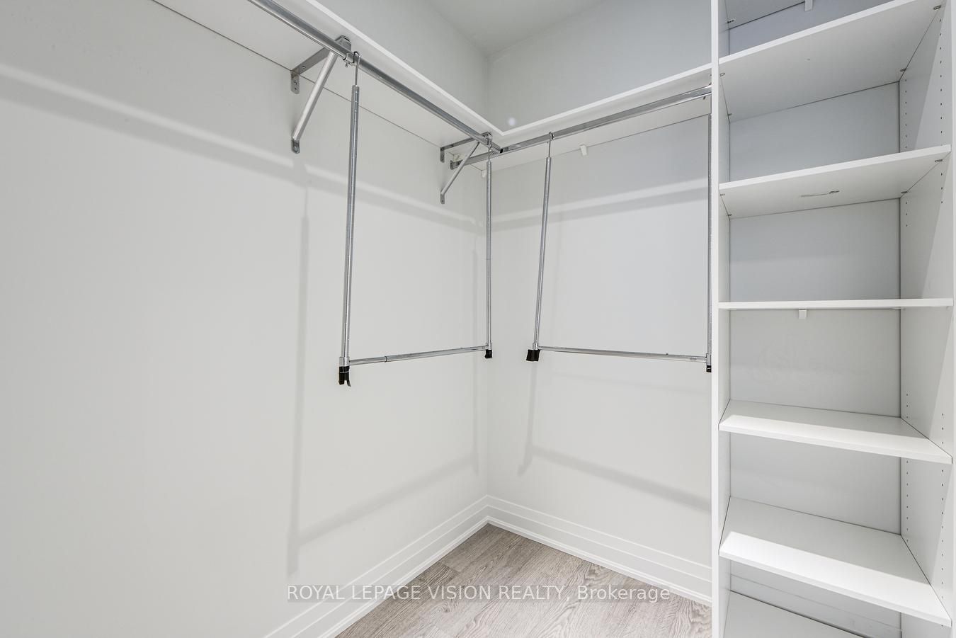 280 Howland Avenue 301 Property Photo 18