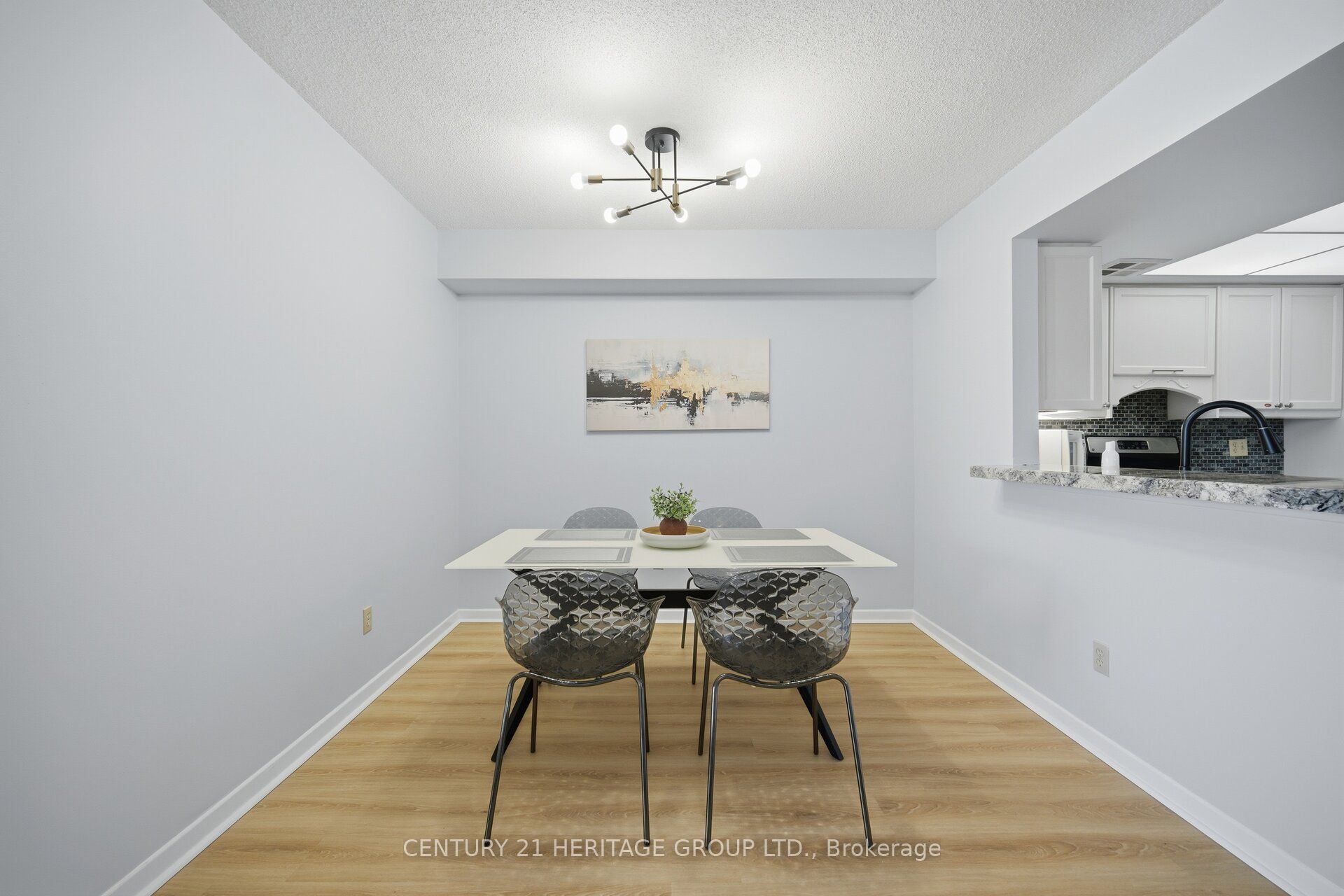 10 Torresdale Avenue 910 Property Photo 5
