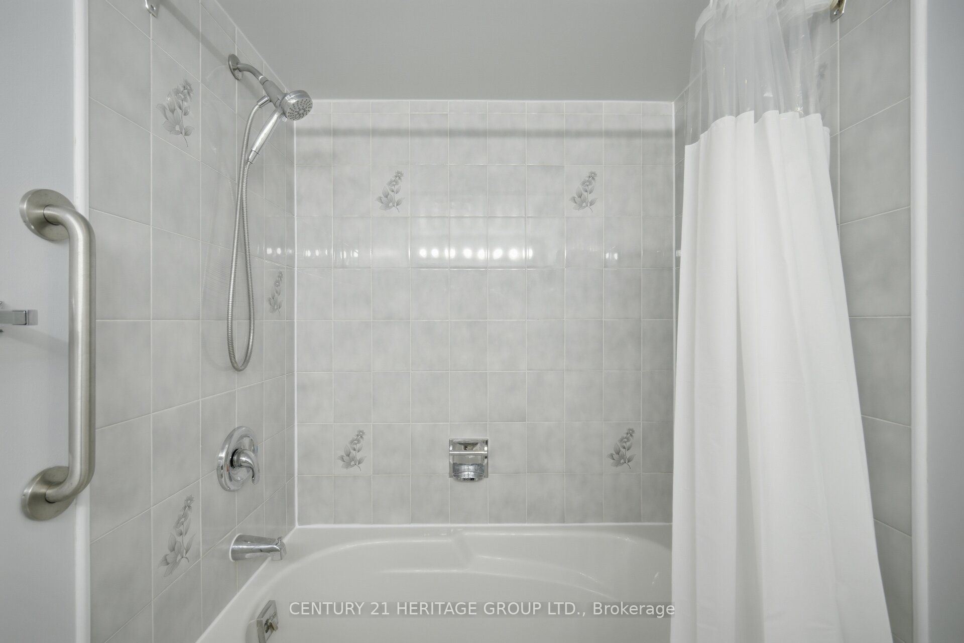 10 Torresdale Avenue 910 Property Photo 15