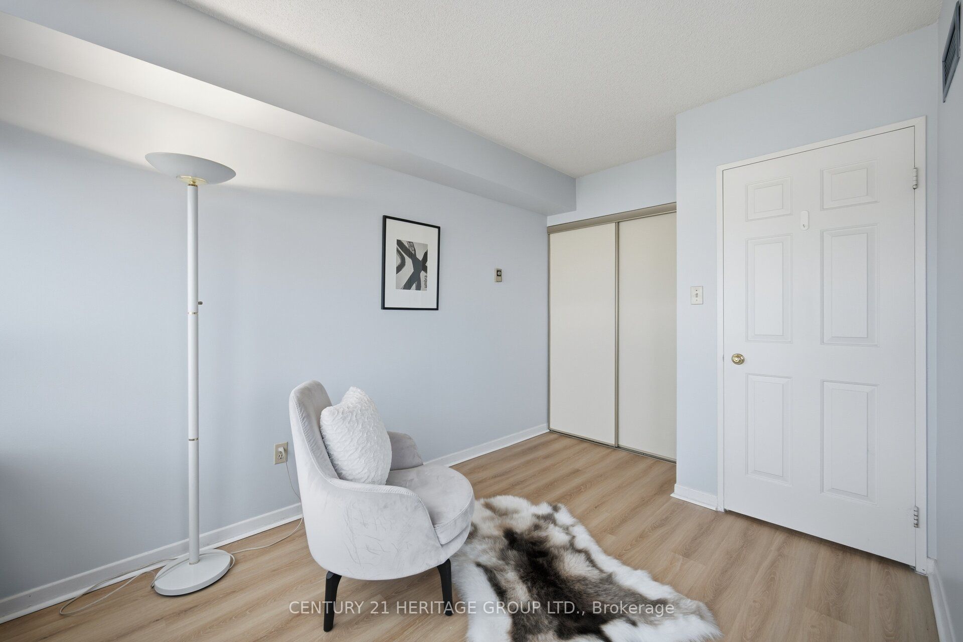 10 Torresdale Avenue 910 Property Photo 17