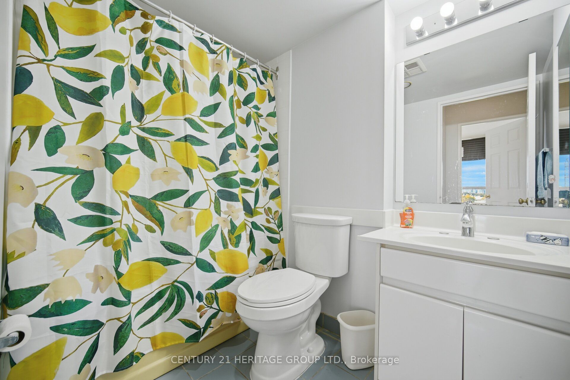 10 Torresdale Avenue 910 Property Photo 18