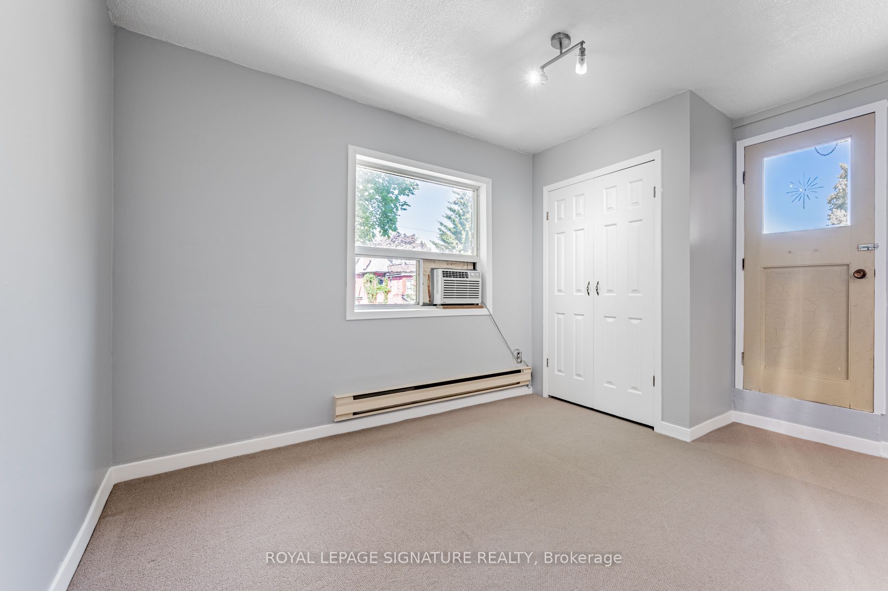 388 Palmerston Boulevard 2a Property Photo 15