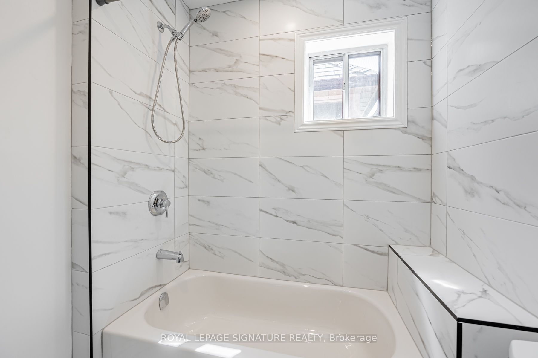 388 Palmerston Boulevard 2a Property Photo 18