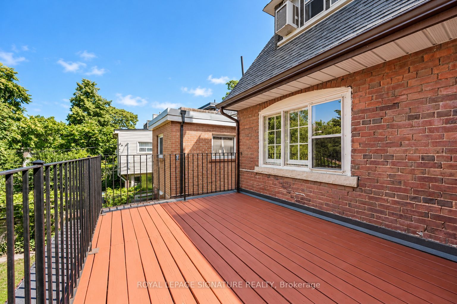 388 Palmerston Boulevard 2a Property Photo 22