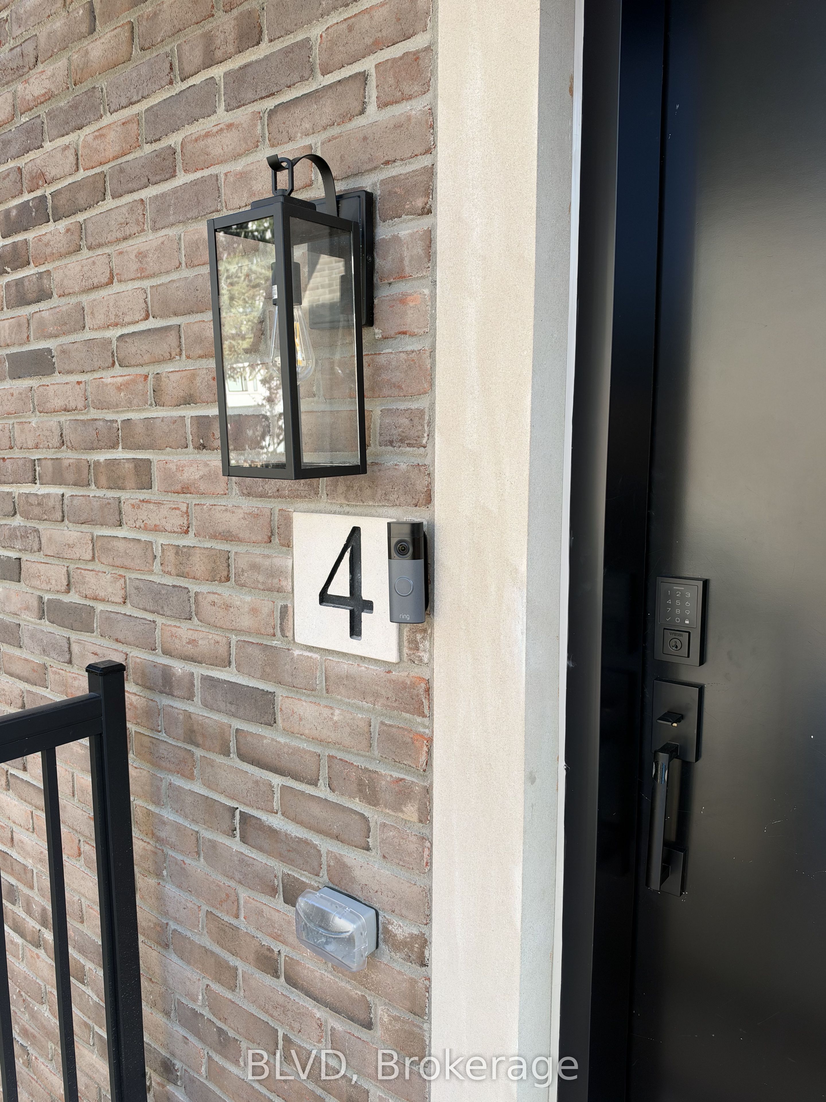 76 Burndale Avenue 4 Property Photo 1