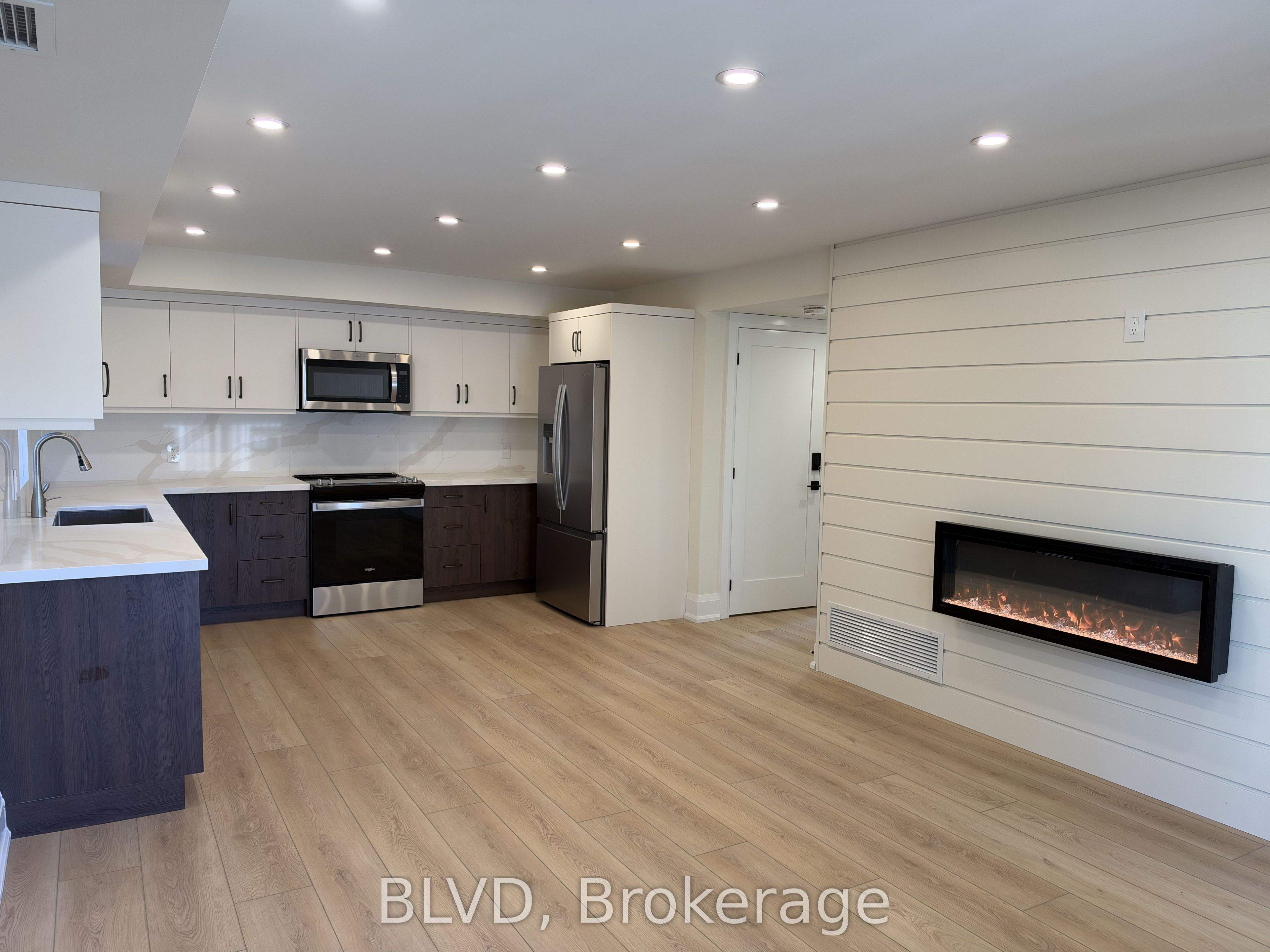 76 Burndale Avenue 4 Property Photo 3