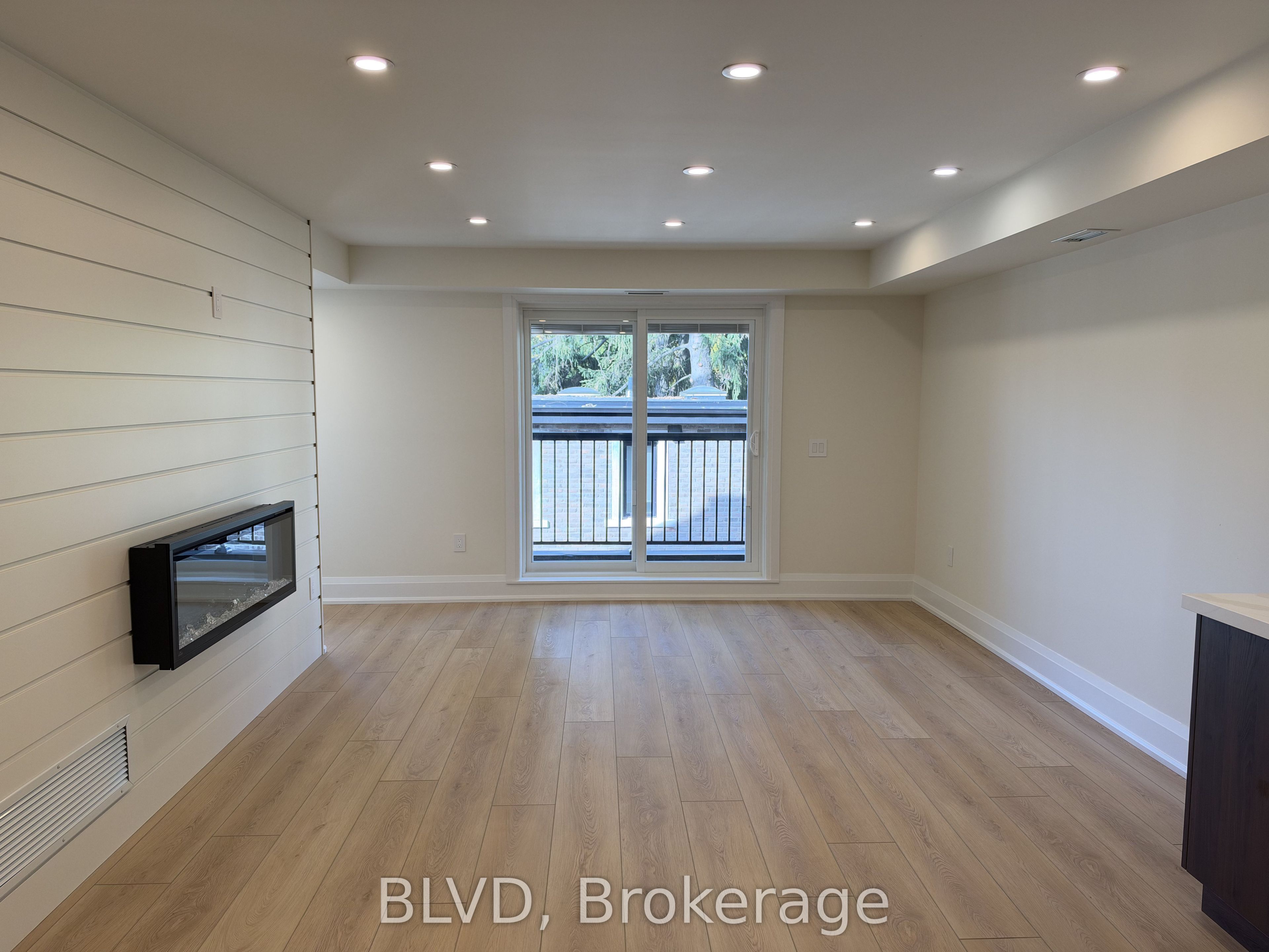 76 Burndale Avenue 4 Property Photo 5