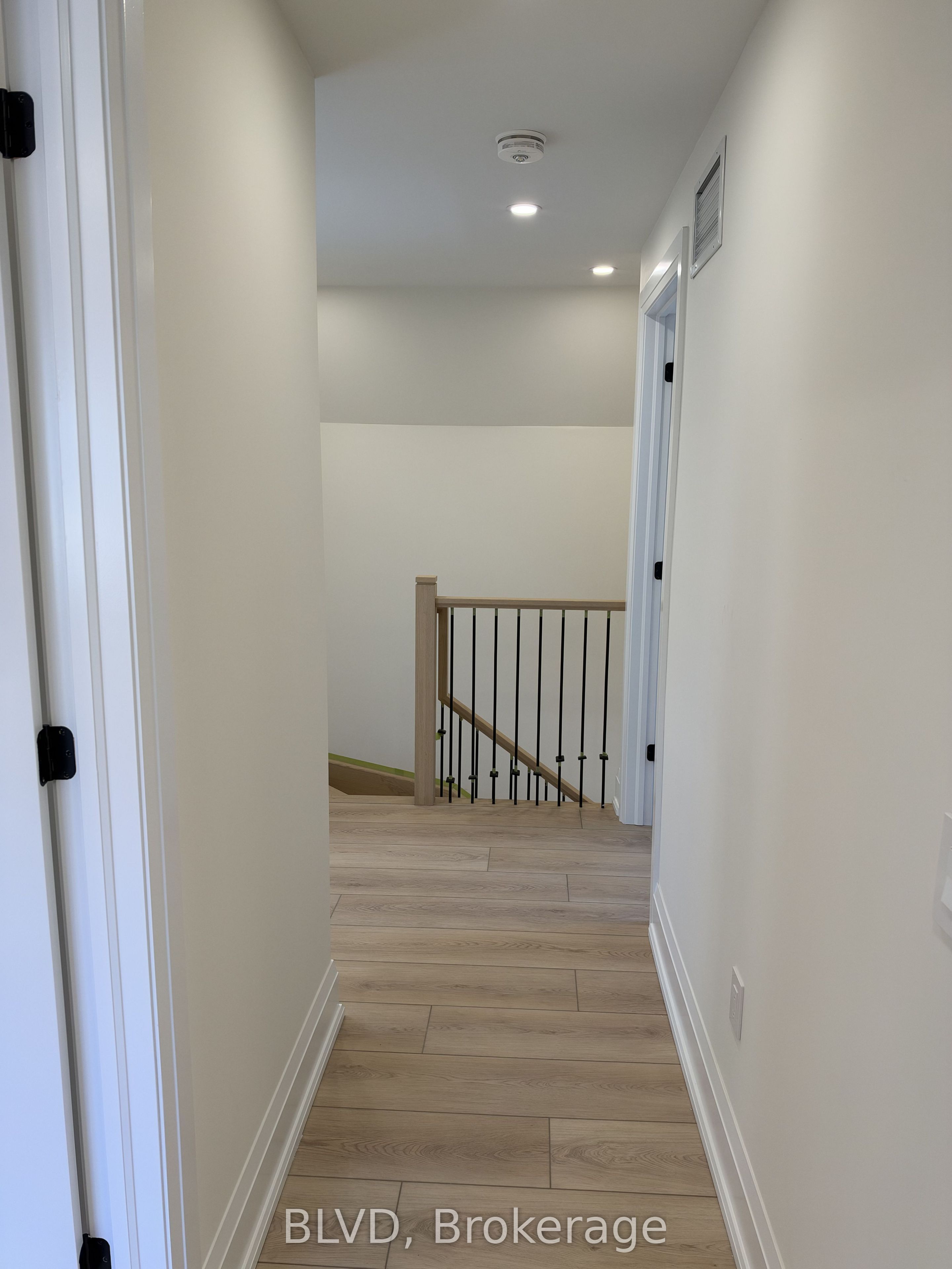 76 Burndale Avenue 4 Property Photo 15