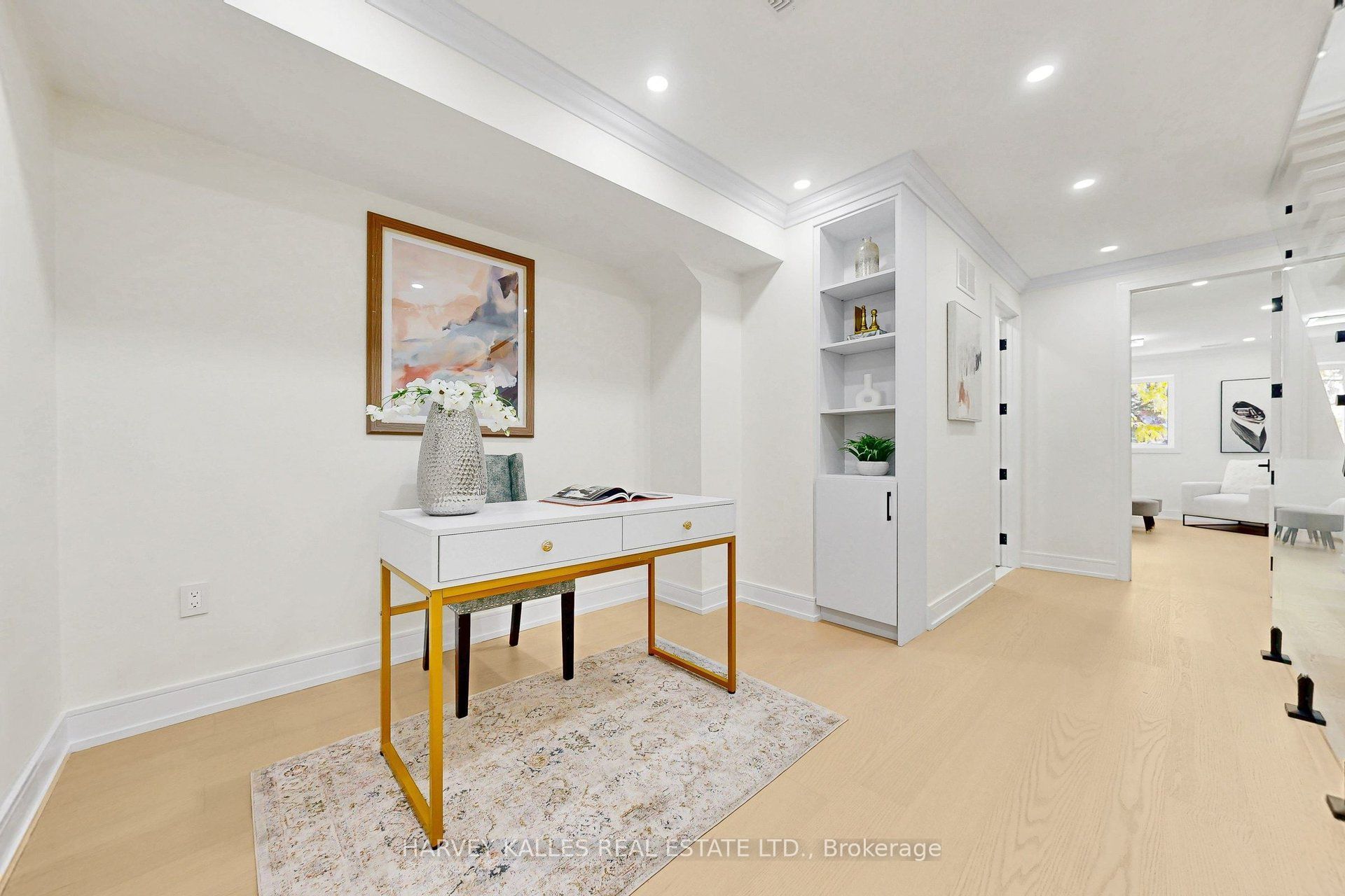 262 Euclid Avenue Property Photo 19