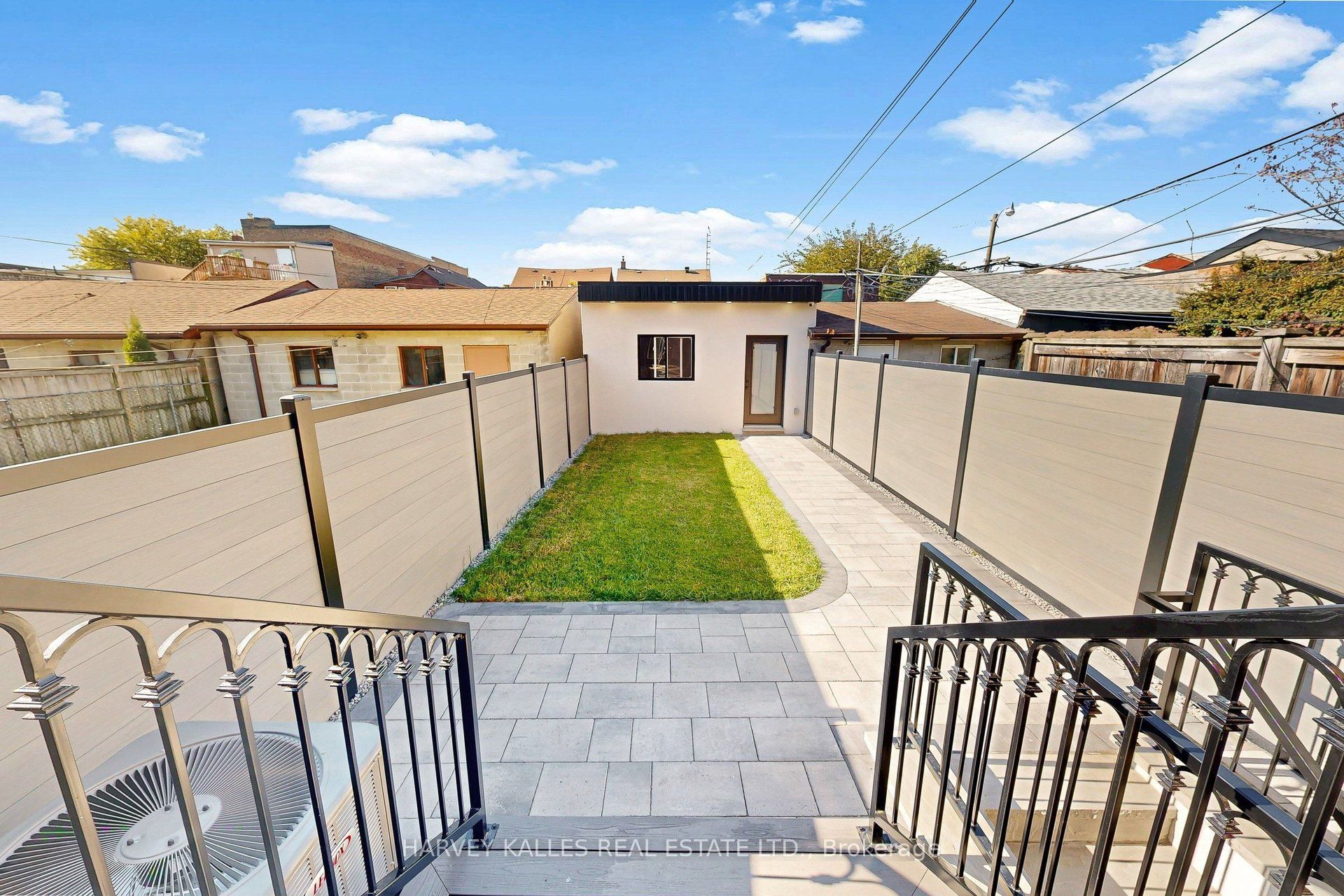 262 Euclid Avenue Property Photo 42