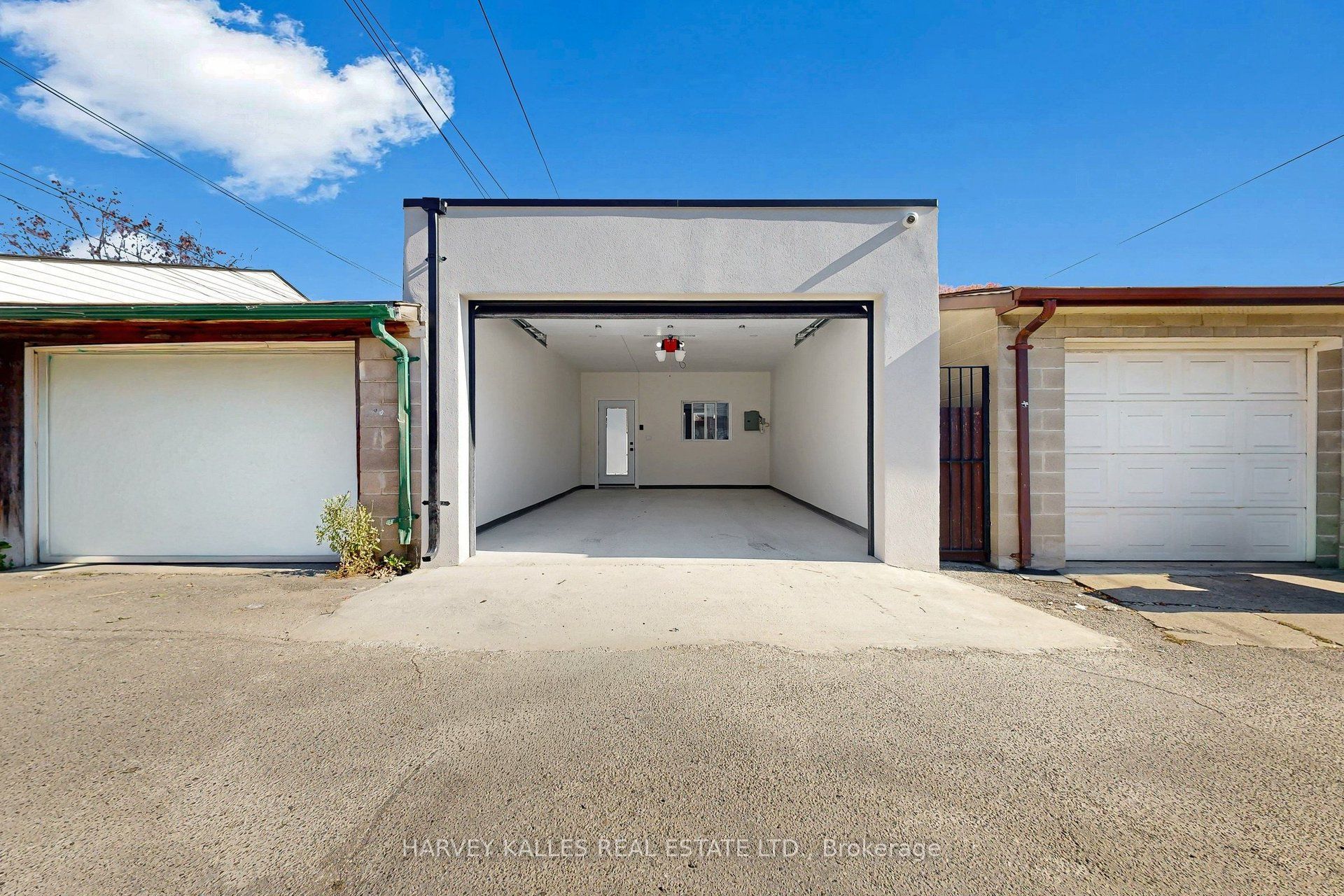 262 Euclid Avenue Property Photo 49