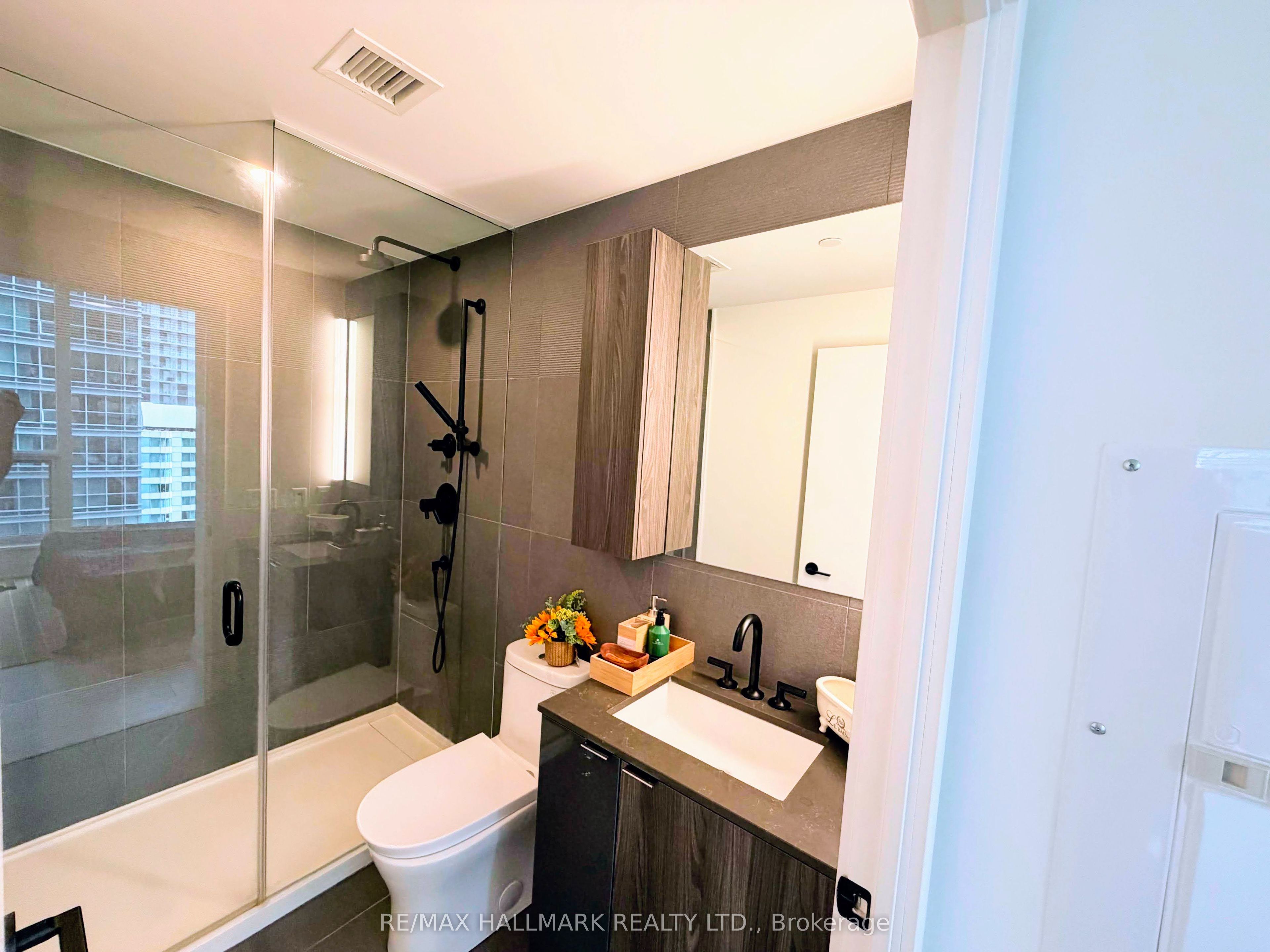 35 Mercer Street 2014 Property Photo 16