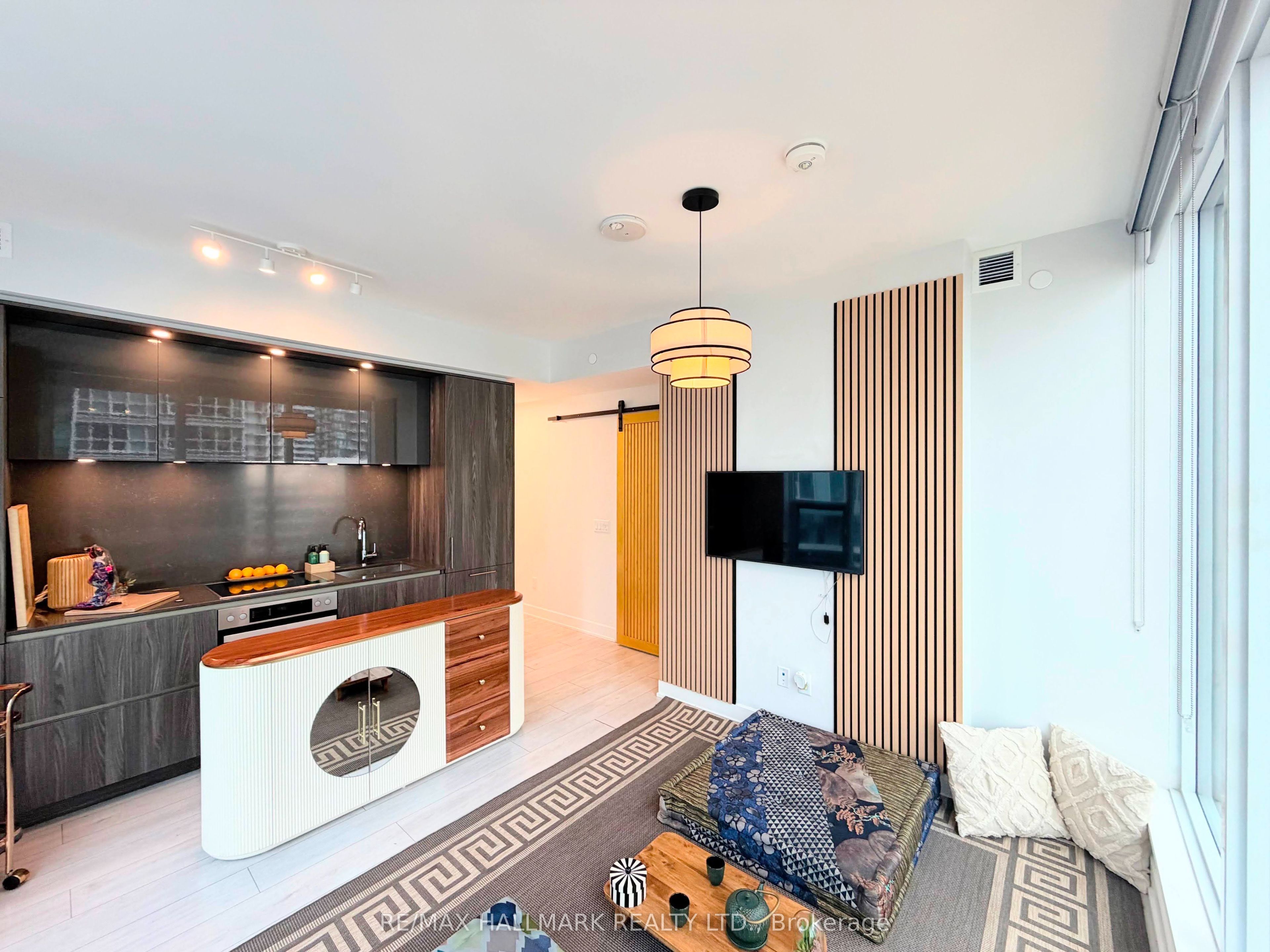 35 Mercer Street 2014 Property Photo 24
