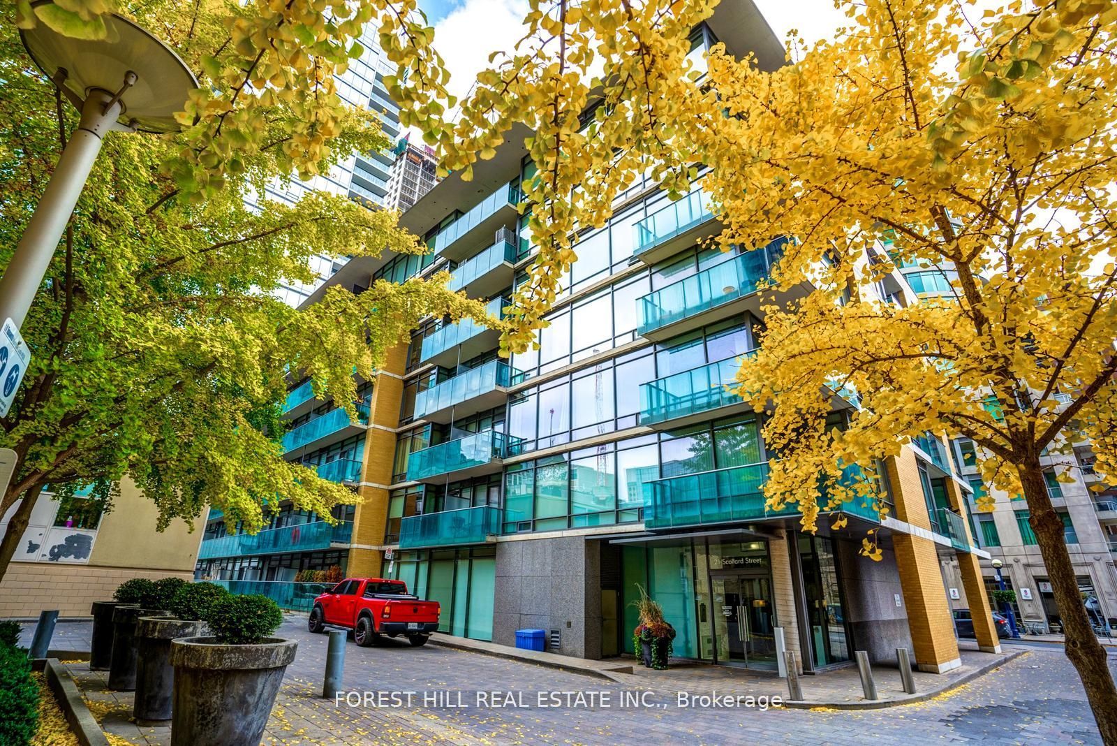21 Scollard Street 103 Property Photo 1