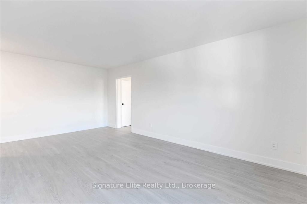 3 Swift Drive 215 Property Photo 9