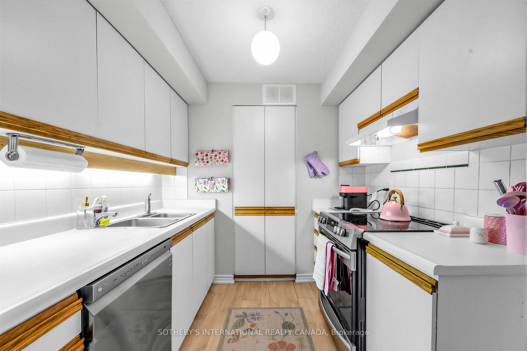 35 Church Street 202 Property Photo 12
