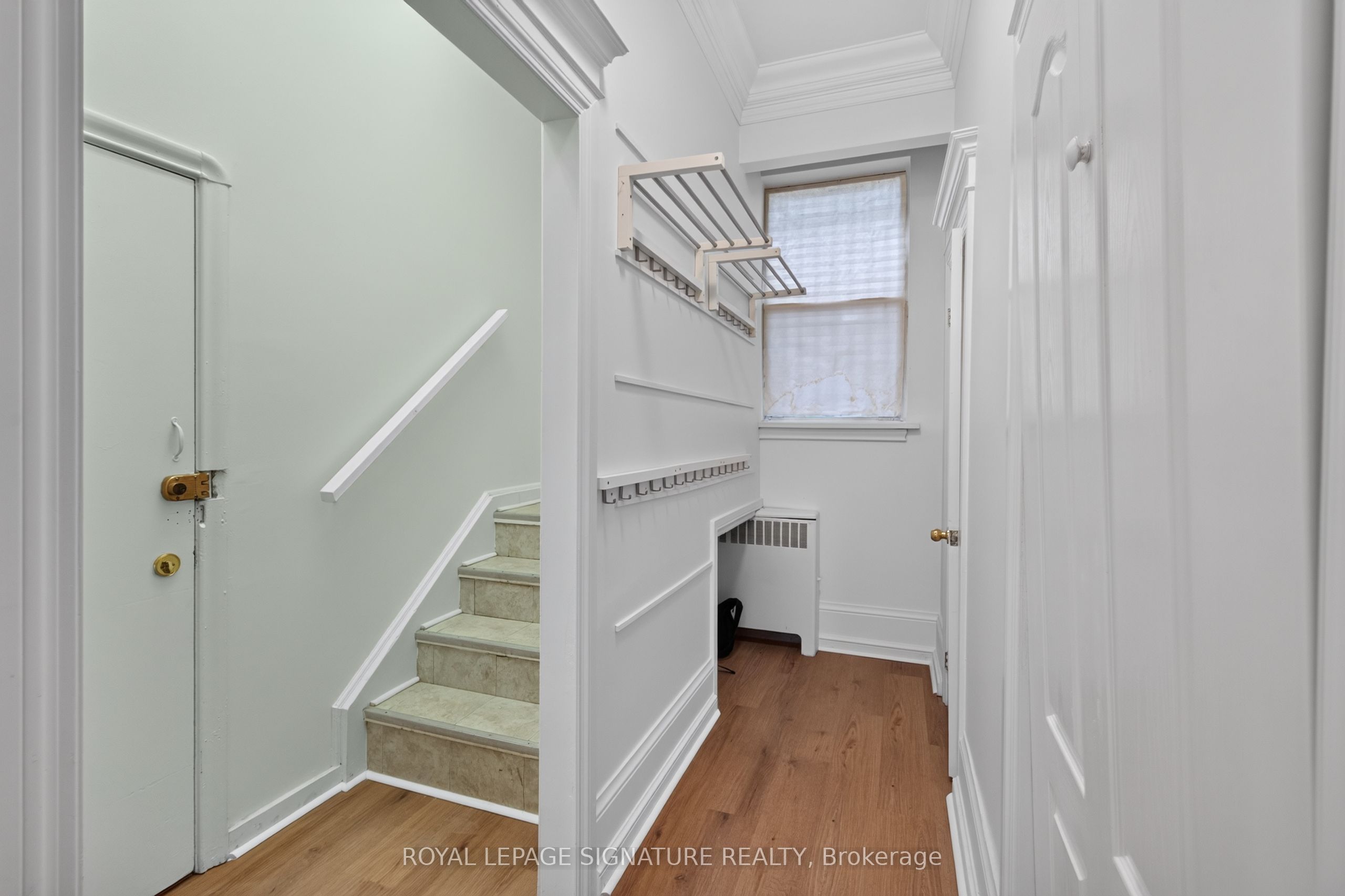 1136 Eglinton Avenue W Main Floor Property Photo 10