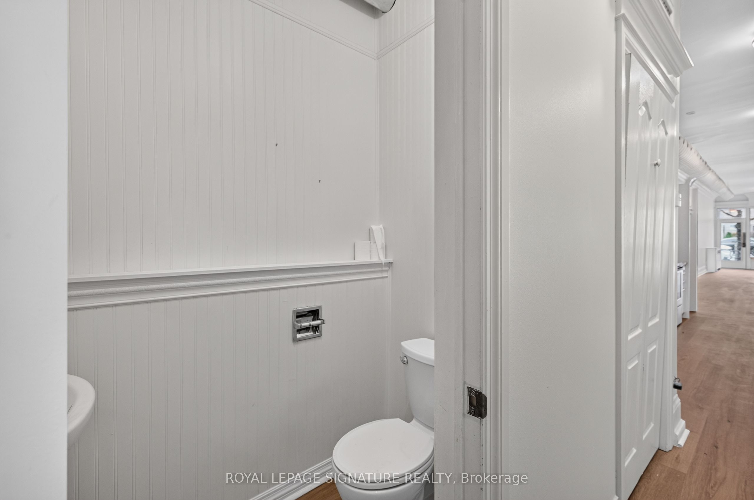 1136 Eglinton Avenue W Main Floor Property Photo 12