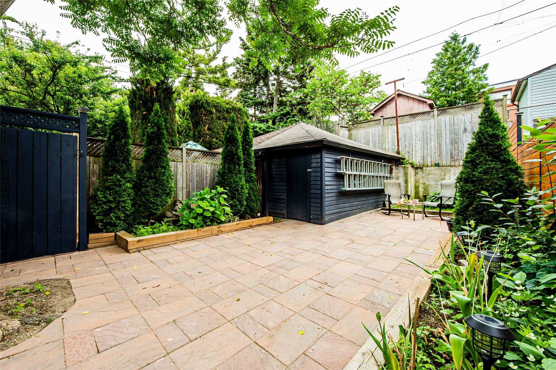 34 Roseneath Gdns Property Photo 28
