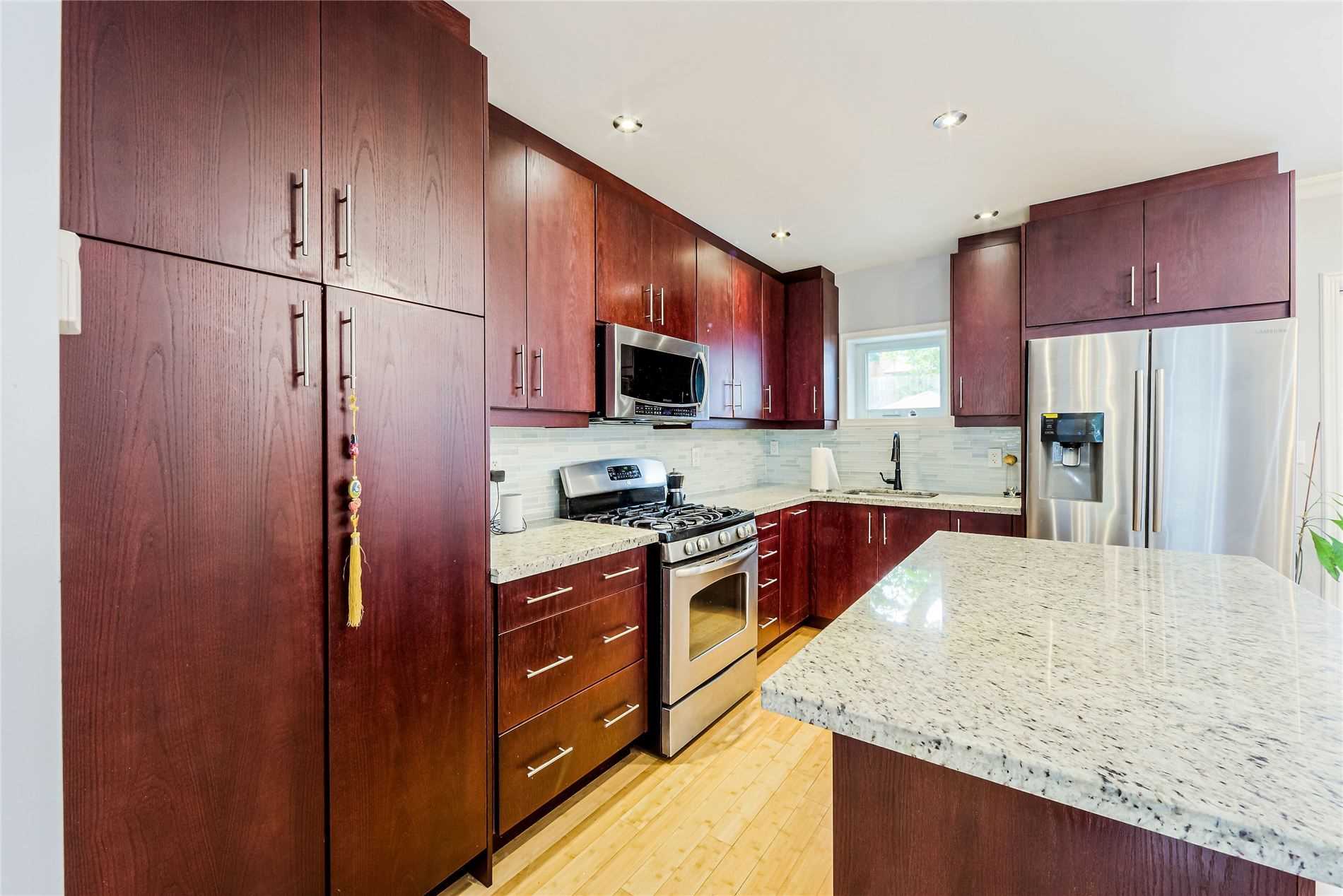 34 Roseneath Gdns Property Photo 14