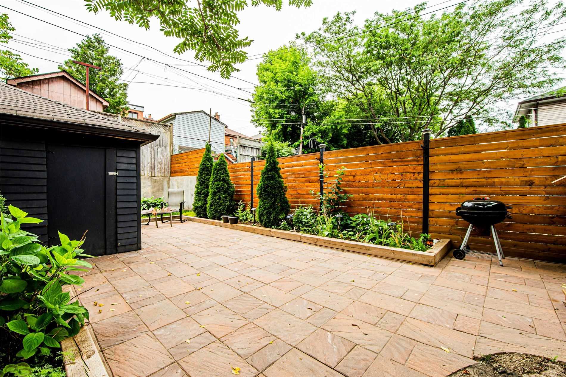 34 Roseneath Gdns Property Photo 32