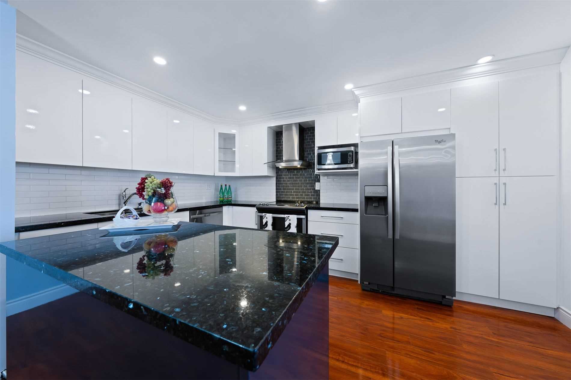 1201 W Steeles Ave #1408 Property Photo 1