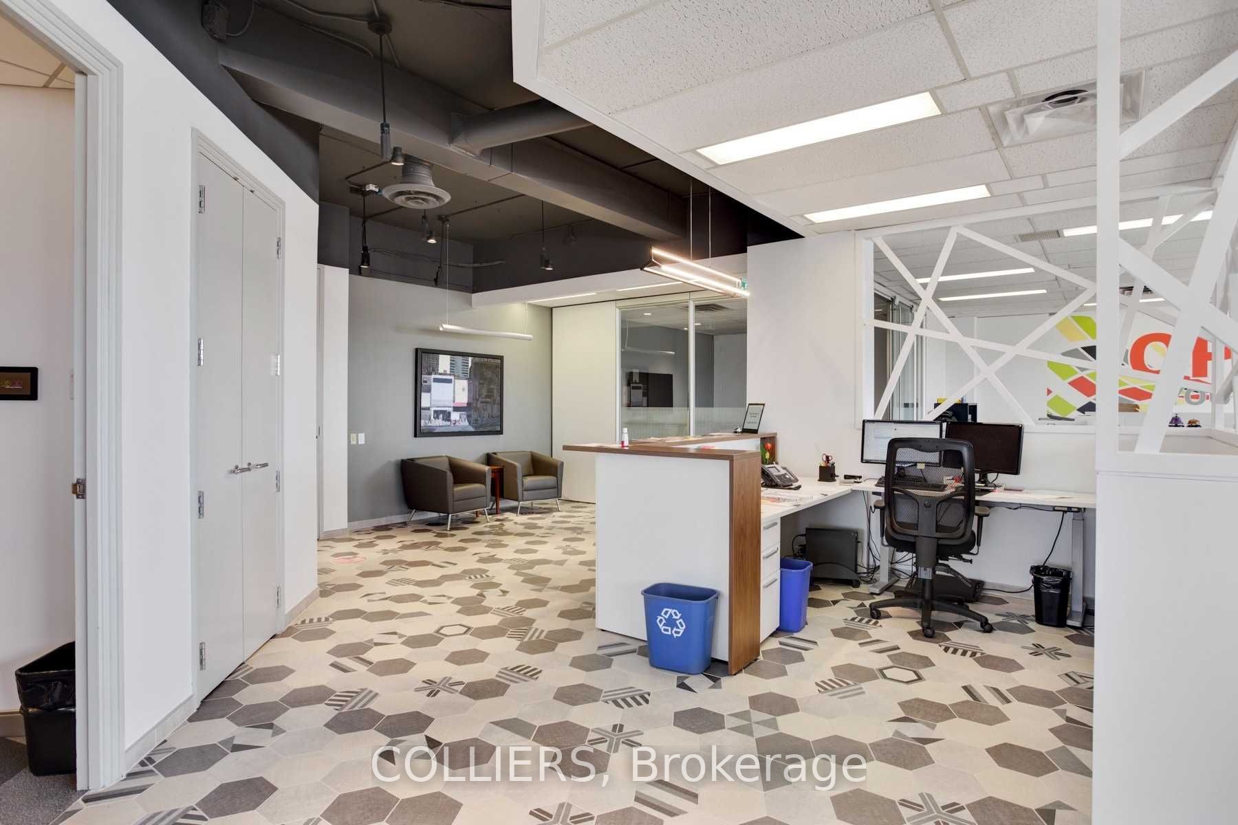 505 Consumers Road 206 Property Photo 4