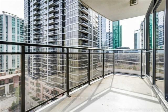 33 E Sheppard Ave #1003 Property Photo 11