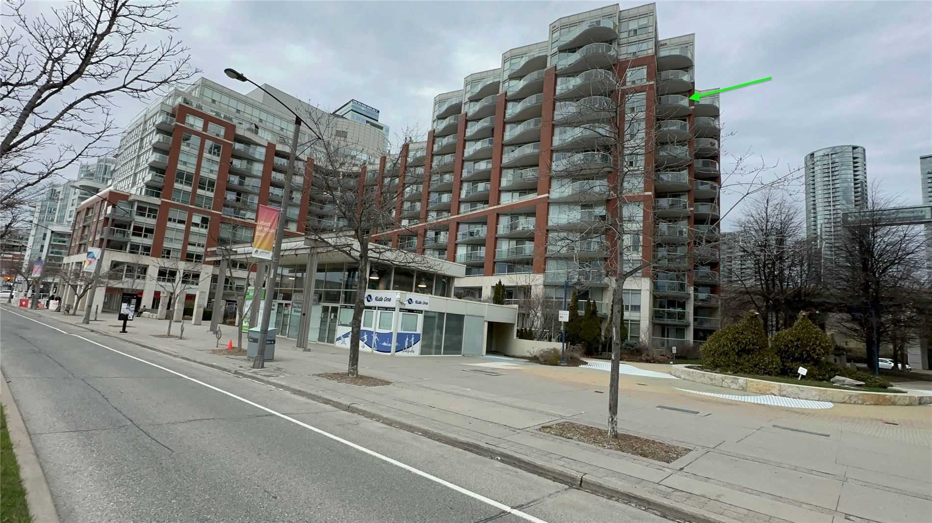 550 Queens Quay #1027 Property Photo 2