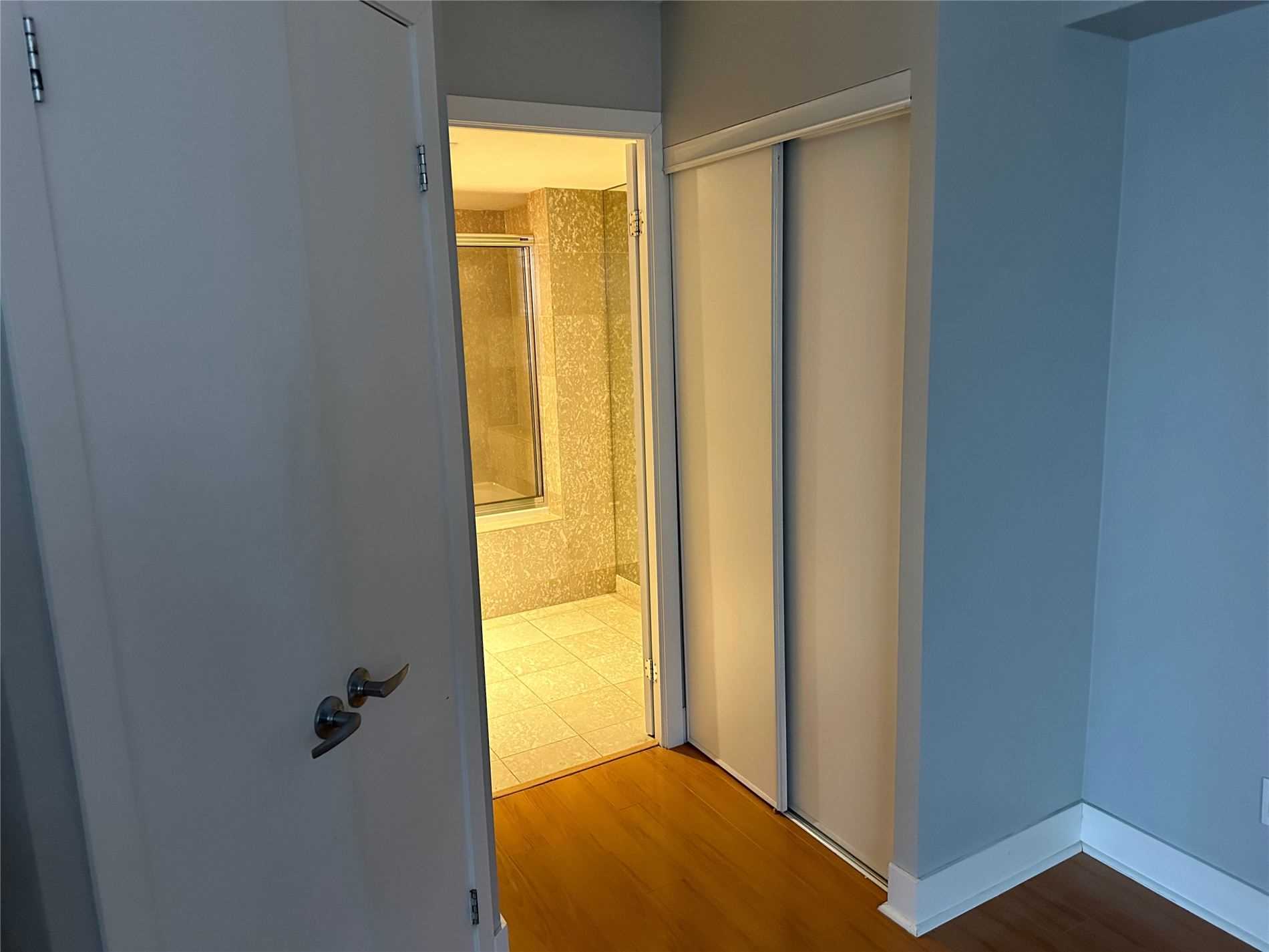 550 Queens Quay #1027 Property Photo 20