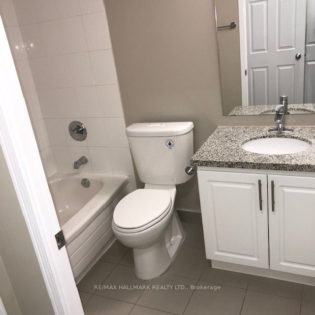 151 Beecroft Rd #1208 Property Photo 11