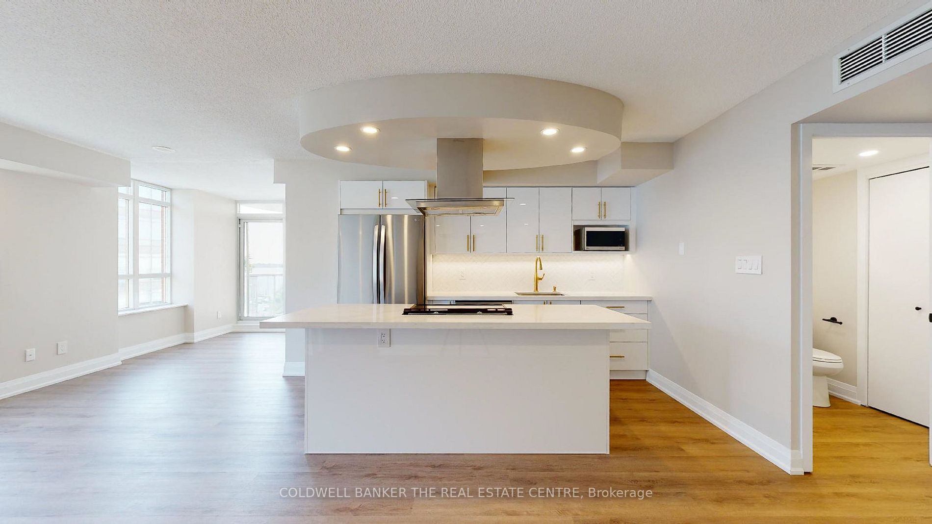 550 Queens Quay W 1027 Property Photo 12