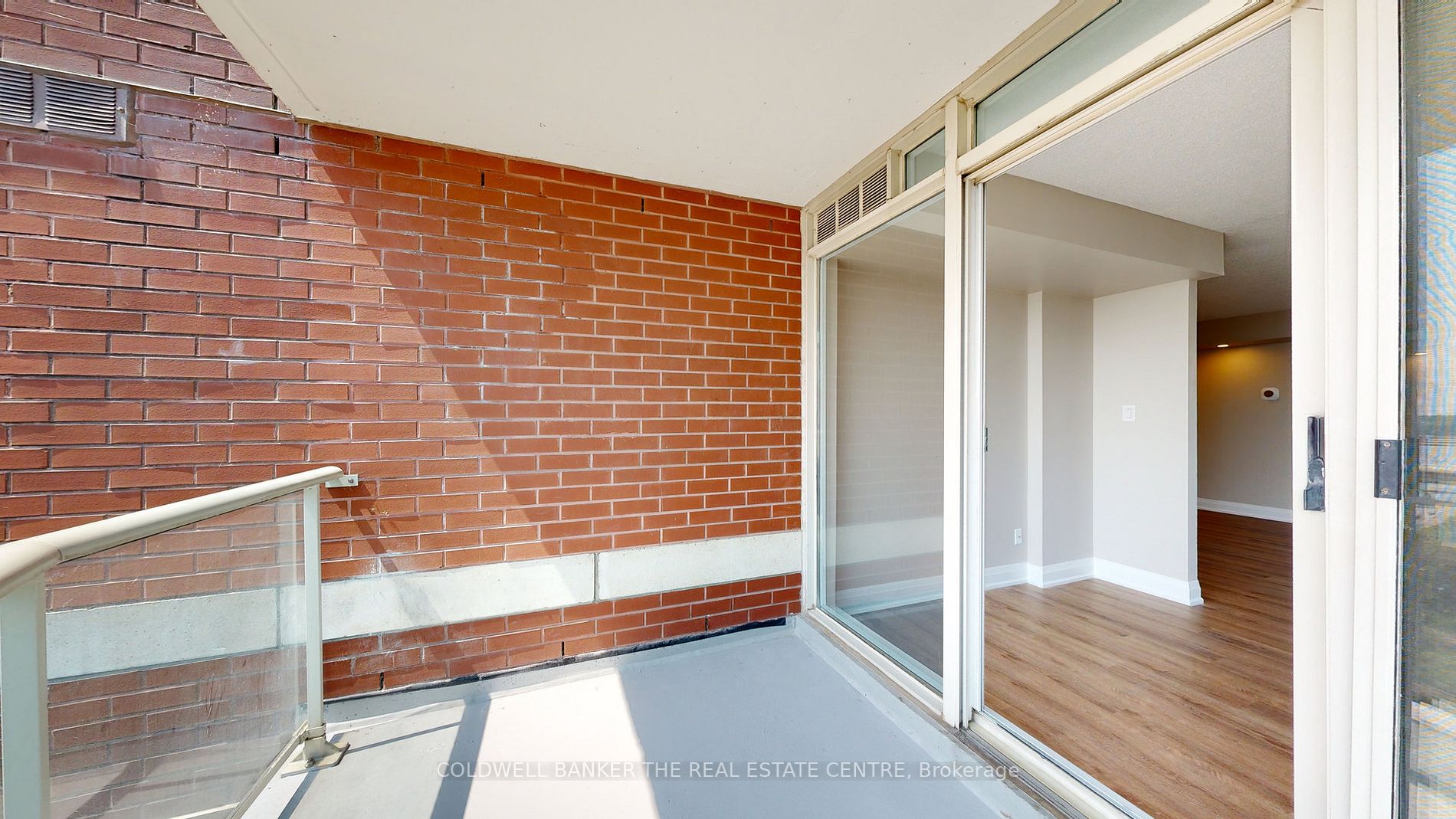 550 Queens Quay W 1027 Property Photo 28
