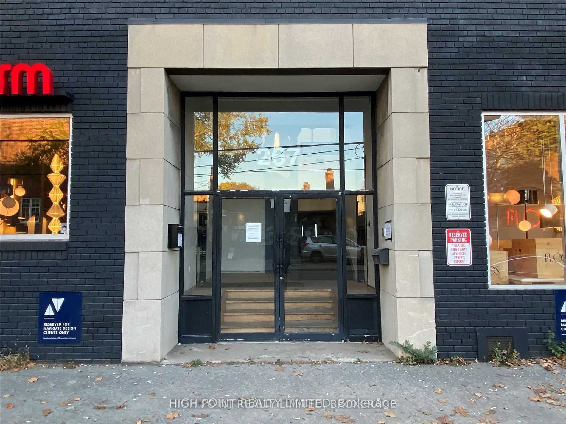 #101/102 - 267 Niagara Street Property Photo 1