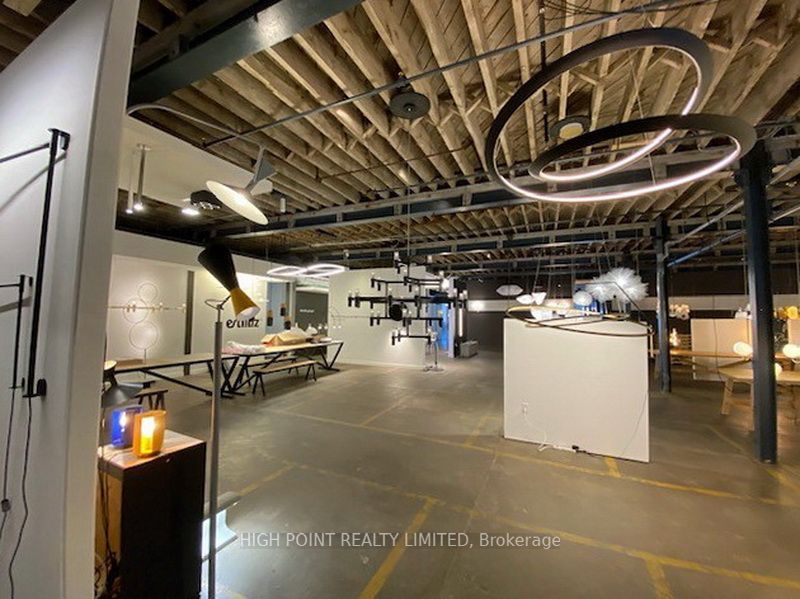 267 Niagara Street Property Photo 18