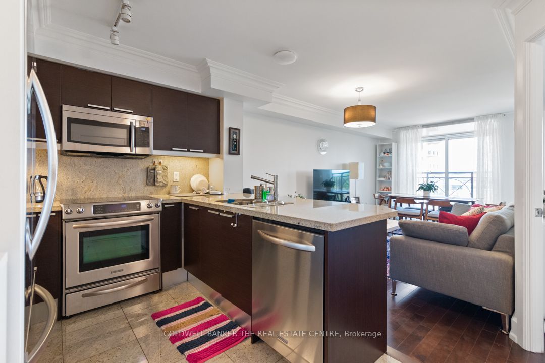 650 Sheppard Ave E 9 Property Photo 17