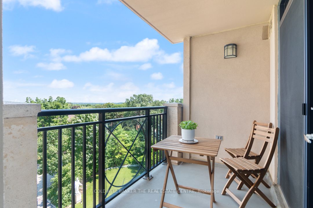650 Sheppard Ave E 9 Property Photo 26