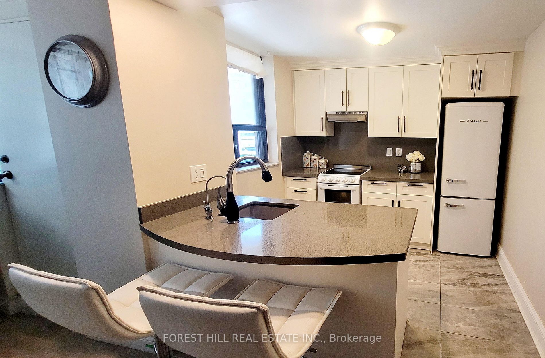 80 Saint Patrick St 5 Property Photo 1