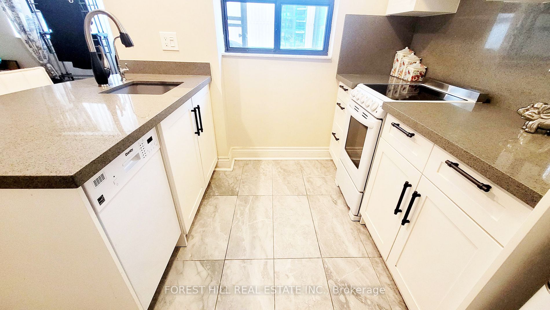 80 Saint Patrick St 5 Property Photo 4