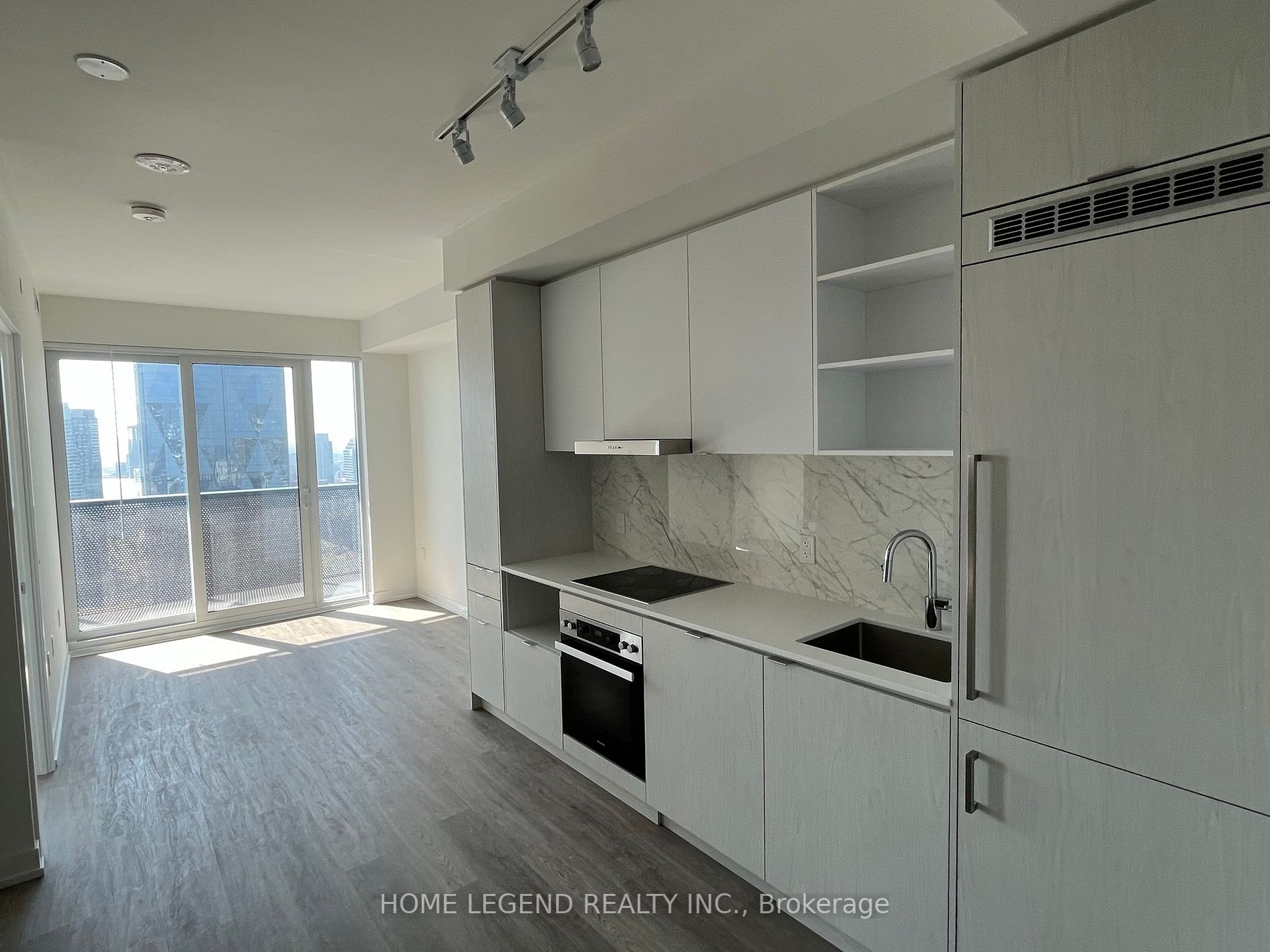 55 Cooper St 11 Property Photo 6