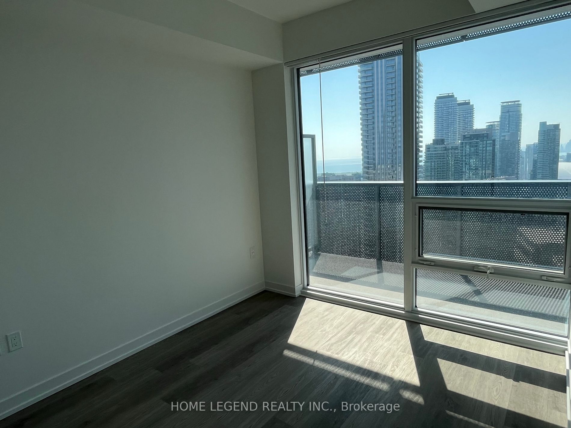 55 Cooper St 11 Property Photo 10