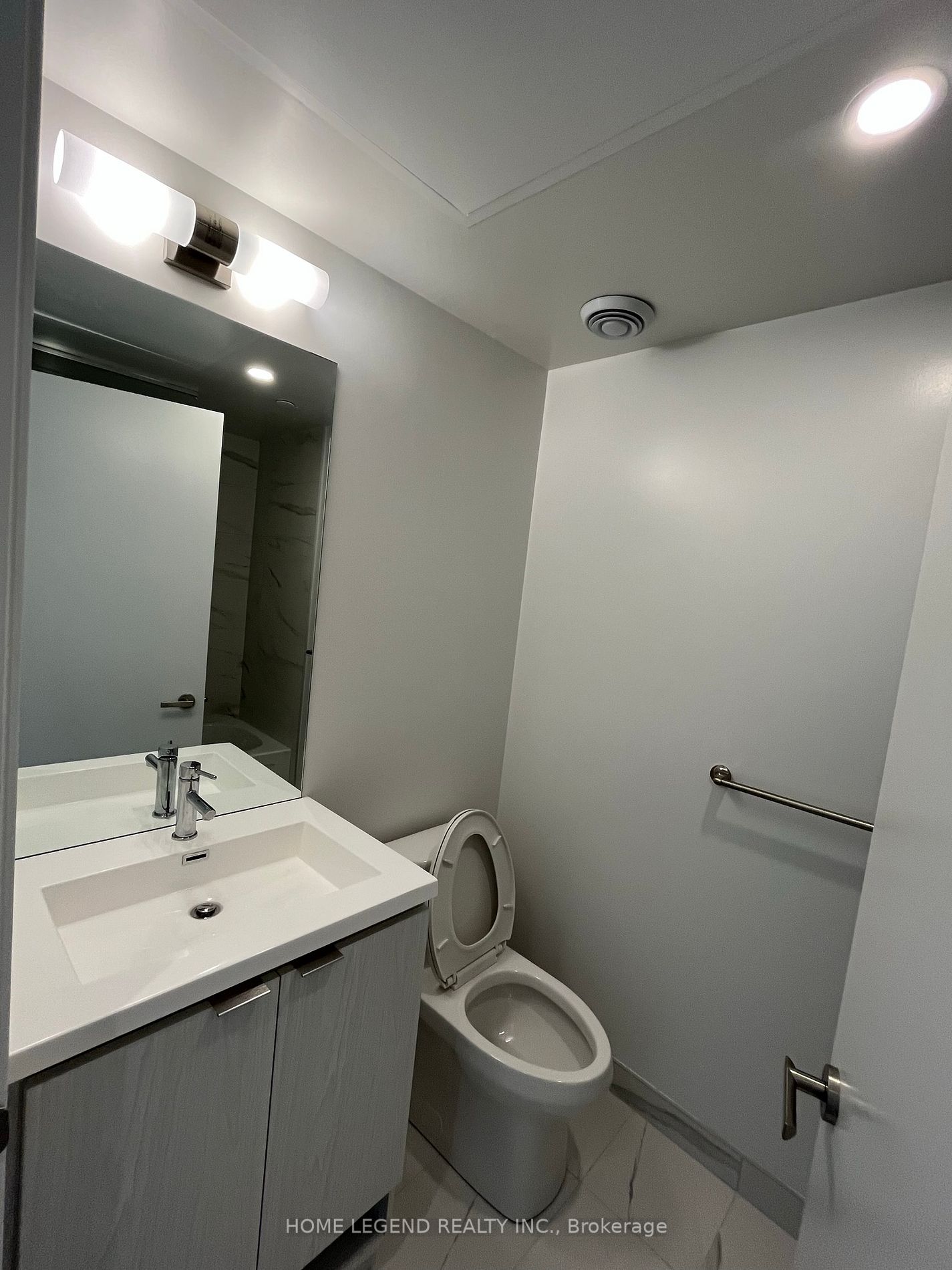 55 Cooper St 11 Property Photo 12