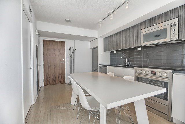 75 Queens Wharf Rd 6 Property Photo 5