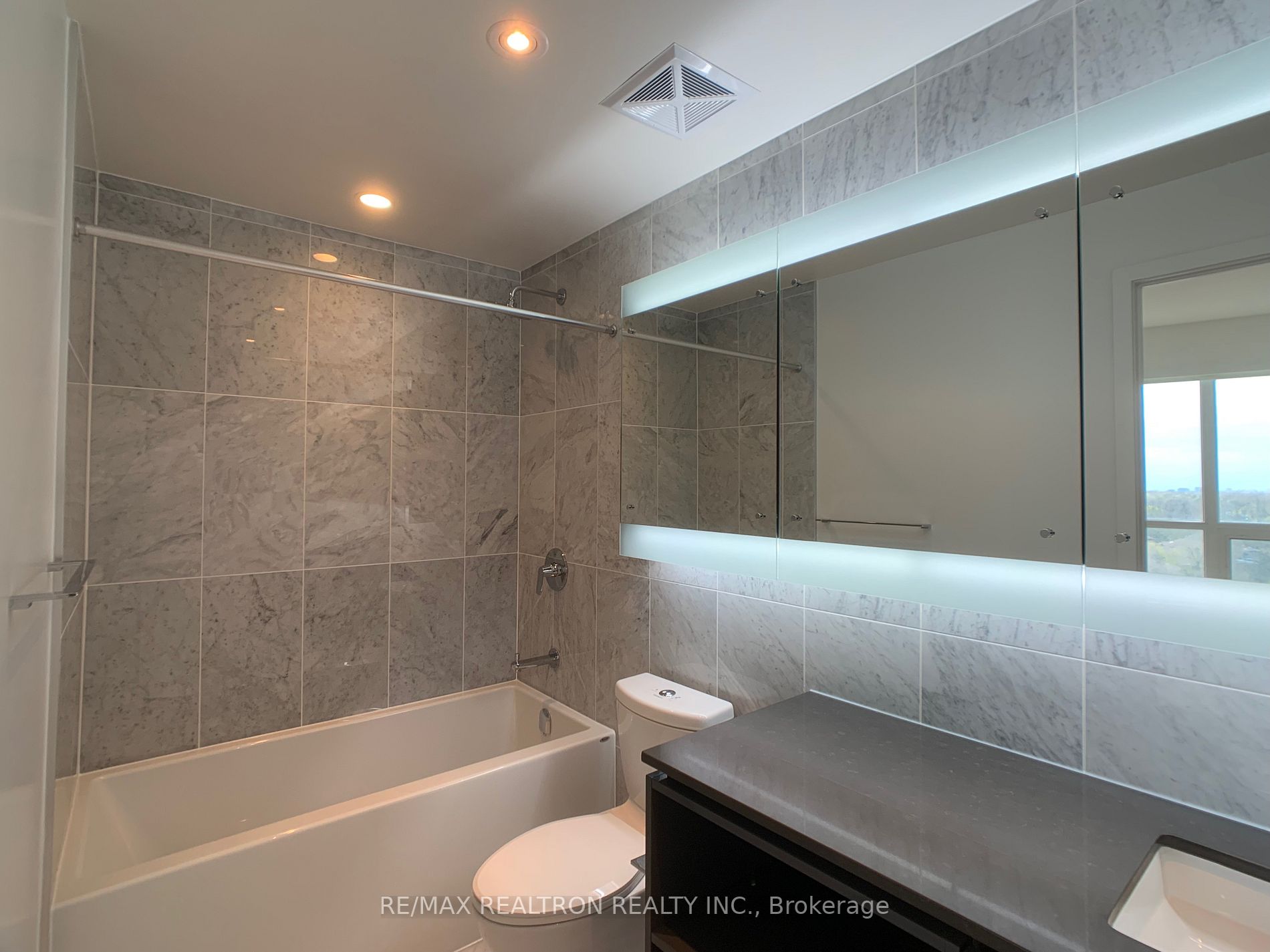117 Mcmahon Dr 02 Property Photo 7