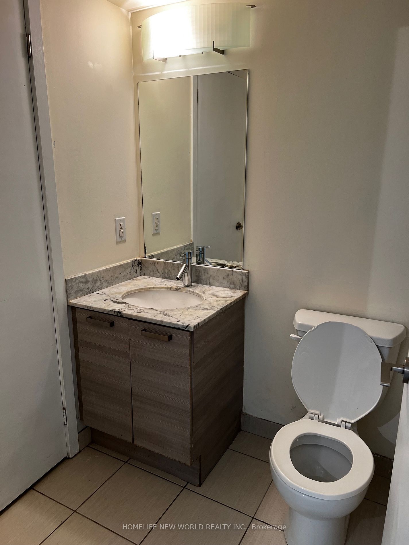 36 Lisgar St 07 Property Photo 7
