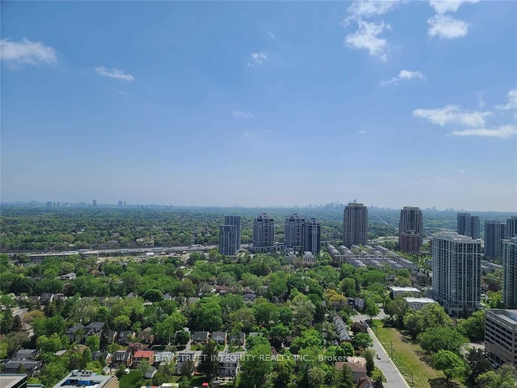 88 Sheppard Ave E 04 Property Photo 7